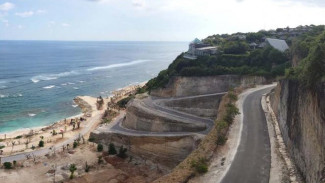 Pantai Melasti, Objek Wisata Baru di Pulau Bali