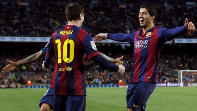 Lionel Messi dan Luis Suarez pada laga antara Barcelona dan Almeria