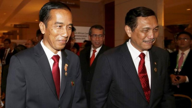 Kepala Staf Kepresidenan Luhut Panjaitan Presiden Joko Widodo