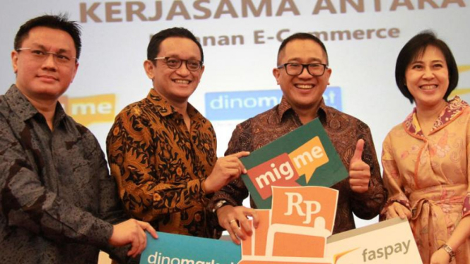 Peluncuran kerjasama layanan online Dompetku Indosat, Rabu (22/4/2015)