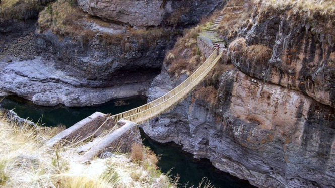 Keshwa Chaca, jembatan warisan suku Inca