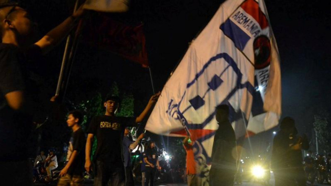 Aremania menggelar unjuk rasa di Malang