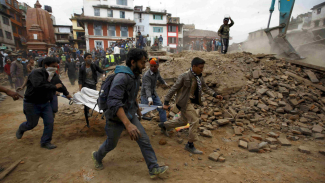 Gempa Nepal, Hampir 1.400 Jiwa Melayang
