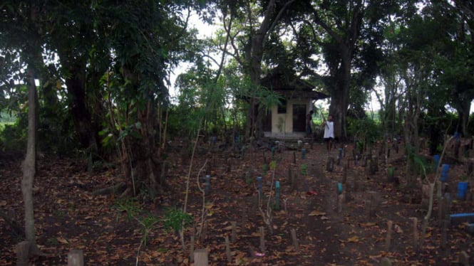 Makam Kemangi di Kendal, Jawa Tengah.