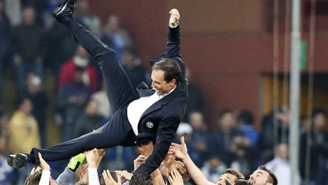 Pelatih Juventus, Massimiliano Allegri usai membawa timnya Scudetto