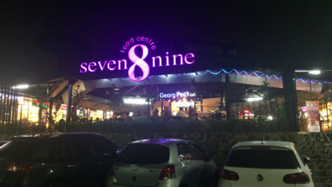 Seven 8 Nine, tempat makan konsep pujasera.