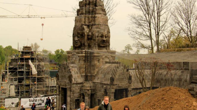Candi Angkor Wat Kamboja dibangun oleh warga Magelang di Belgia