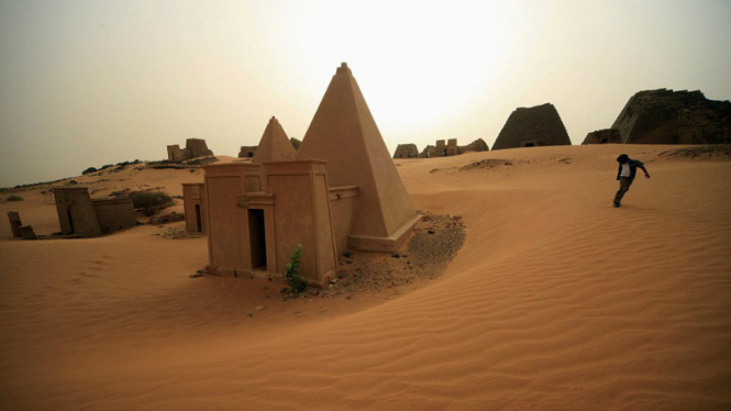Kompleks Piramida Meroe, Sudan.