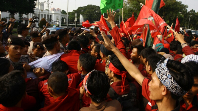 demo mahasiswa imm di istana presiden