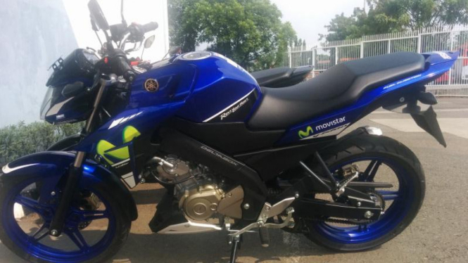 Yamaha New V-ixion.