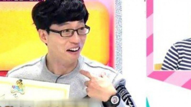 Yoo Jae Suk dengan jam tangan murah