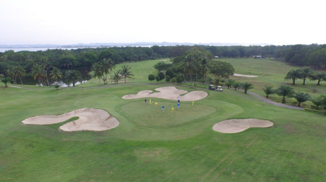 Lapangan Golf.