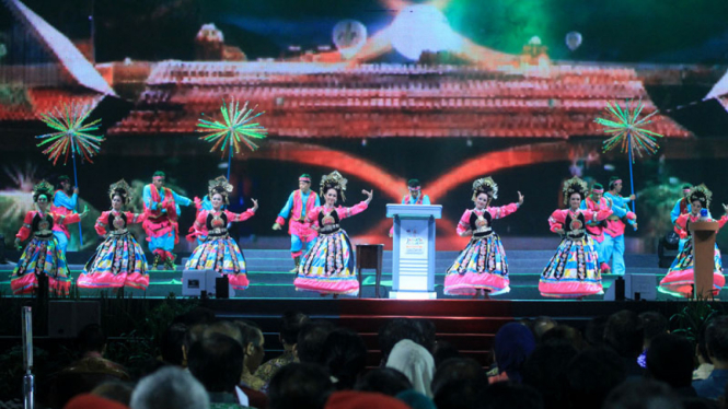 Pembukaan Jakarta Fair 2015