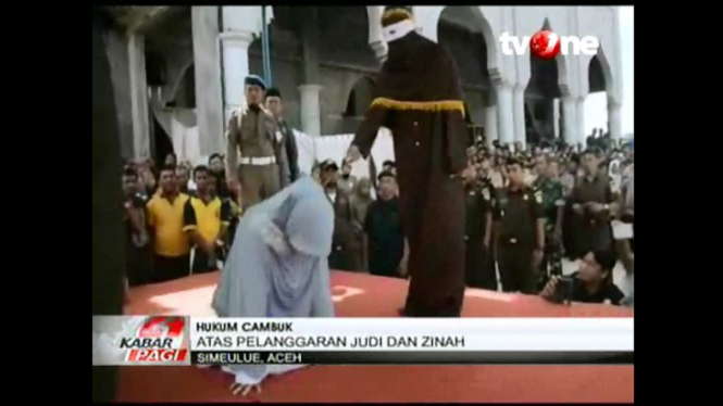 hukuman cambuk aceh