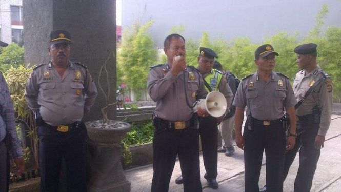 Polisi di Musda Bali