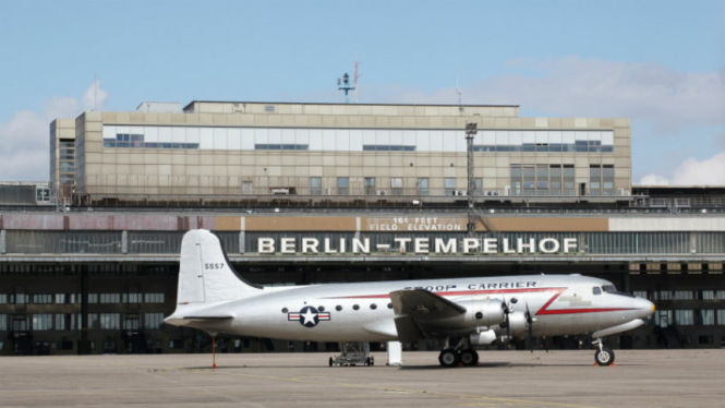 The Tempelhof Airport, Berlin, Jerman