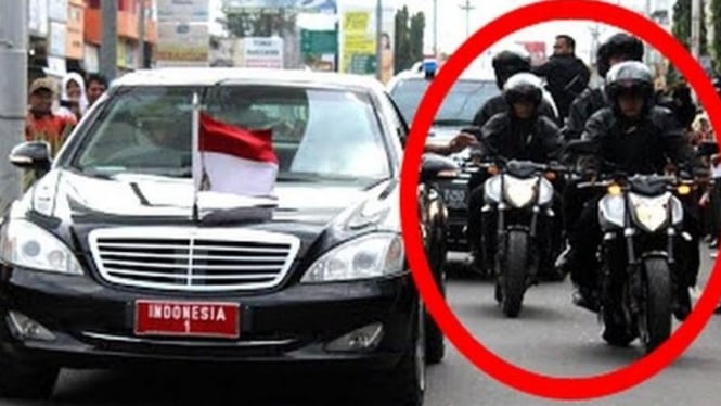 Dua moge Yamaha pengawal Jokowi.
