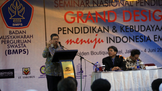 Kepala Dinas Pendidikan DKI Arie Budhiman di BMPS