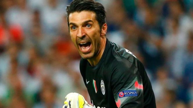 Penjaga gawang Juventus, Gianluigi Buffon