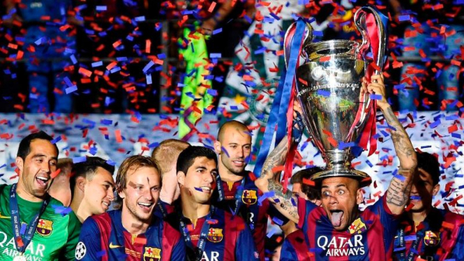 Pemain Barcelona, Daniel Alves, saat juara Liga Champions