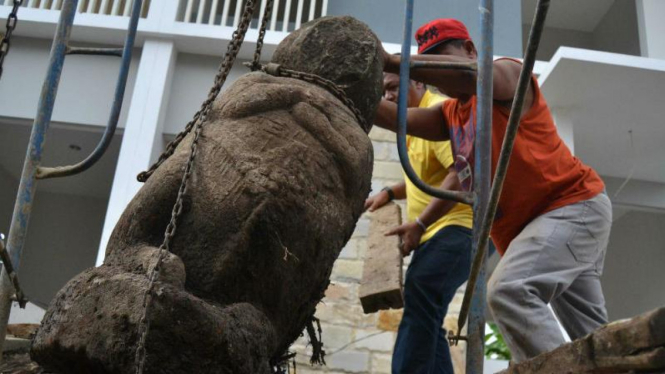 Arca Singa Berusia 1000 Tahun Ditemukan Terkubur di Malang
