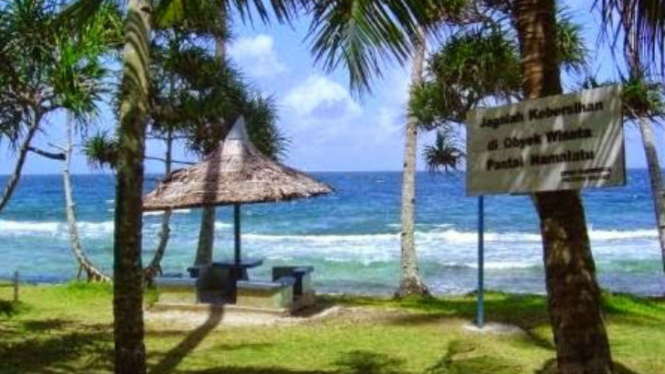 Lima Pantai Eksotis Yang Wajib Anda Kunjungi Di Ambon
