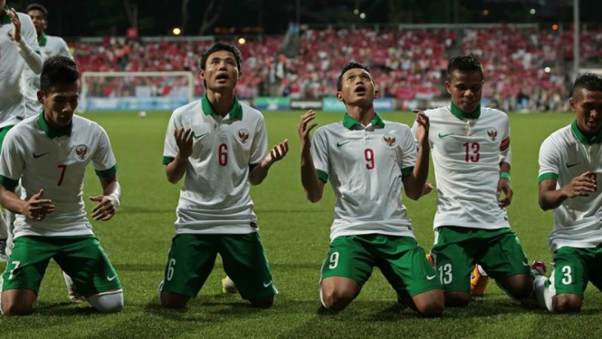 Pemain Timnas Indonesia U-23 merayakan gol di SEA Games 2015.