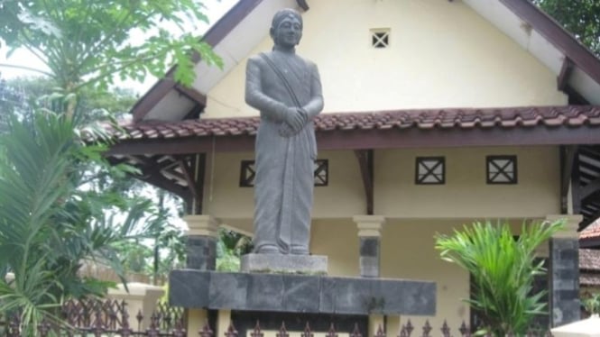 Makam Ronggowarsito di Klaten, Jawa Tengah.