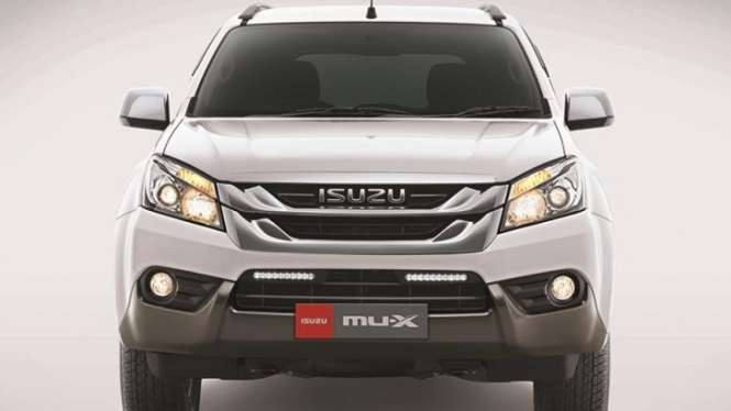 Isuzu Mu-X.