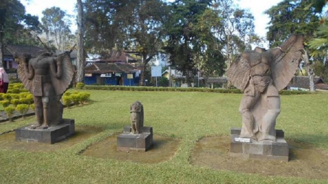 Candi Sukuh