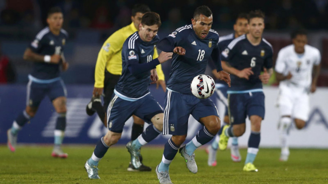 Argentina Tekuk Uruguay 1-0 di Copa America 2015