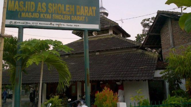 Masjid Sholeh Darat di Semarang.