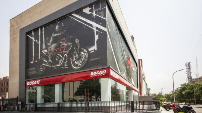 Diler Ducati terbesar di dunia.