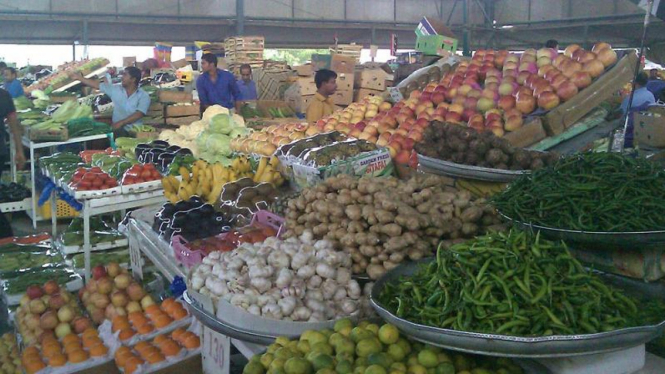 Pasar sayur dan buah di Uni Emirat Arab