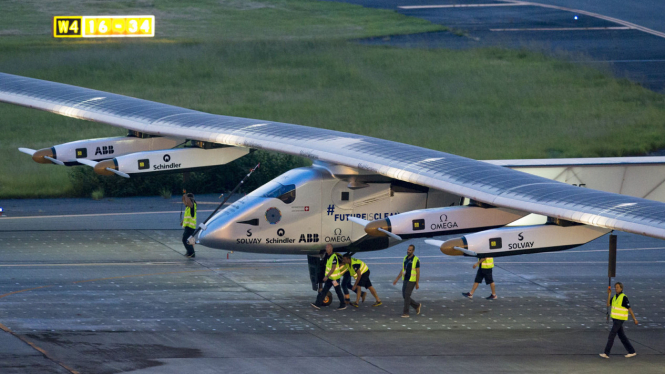 Pesawat Tenaga Surya Solar Impulse 2 Siap Lanjutkan Misi