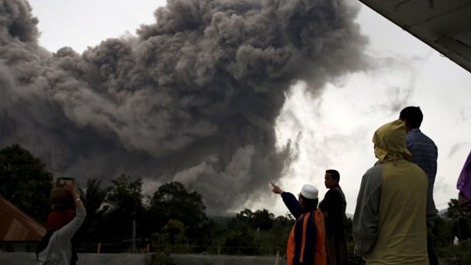 Gunung Sinabung Kembali Erupsi