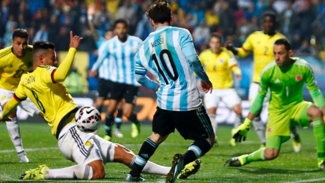 Lionel Messi mendapat peluang di laga melawan Kolombia