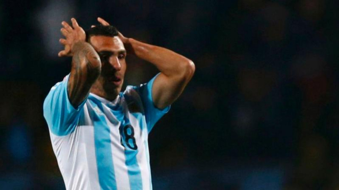 Reaksi Carlos Tevez saat Argentina lawan Kolombia