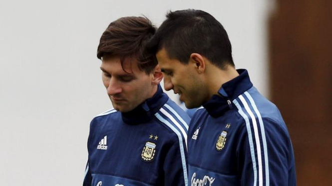 Pemain Argentina, Lionel Messi dan Sergio Aguero