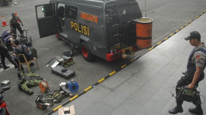 Polisi Polda DIY Yogyakarta gegana penjinak bom