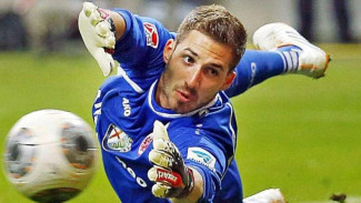 Kevin Trapp Resmi Pulang ke Eintracht Frankfurt