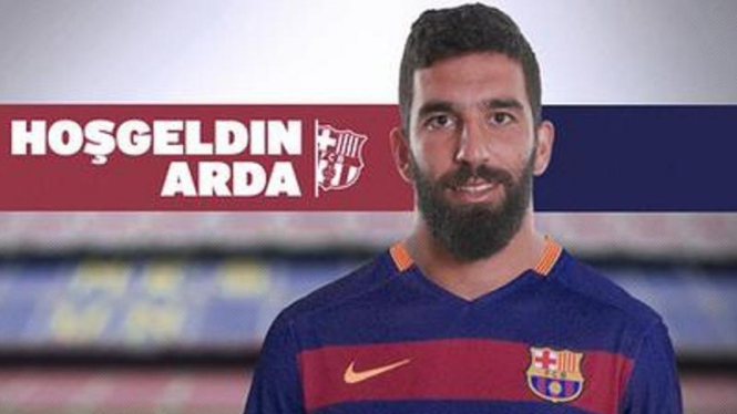 Arda Turan diperkenalkan oleh Barcelona