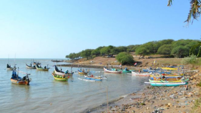 Mutiara Keindahan Di Pantai Sowan Viva