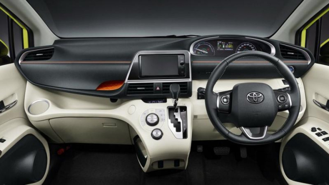 Interior Toyota Sienta