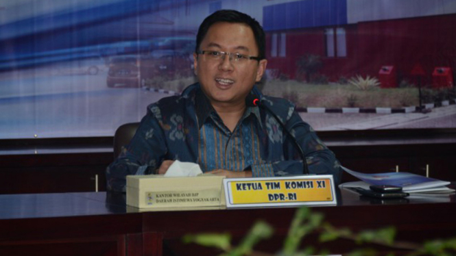 Wakil Ketua Komisi XI DPR Marwan Cik Asan 