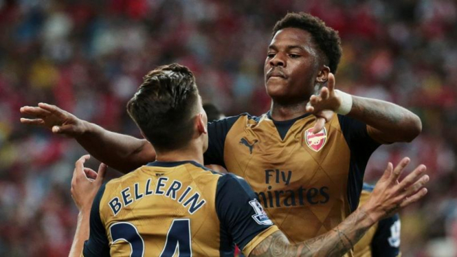 Pemain Arsenal, Chuba Akpom