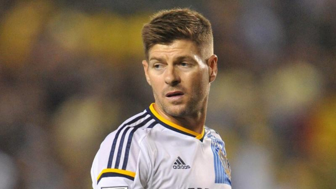 Steven Gerrard berkostum LA Galaxy