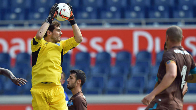 Kiper FC Porto, Iker Casillas