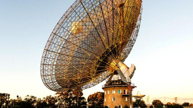 Teleskop Parkes di New South Wales, Australia.