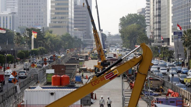 Proyek jalur MRT kemacetan macet Jakarta gedung kantor 